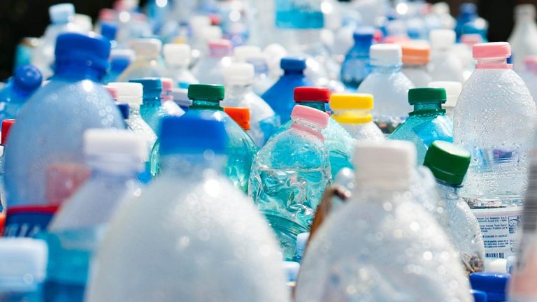 Bisnis Tutup Botol Bekas
